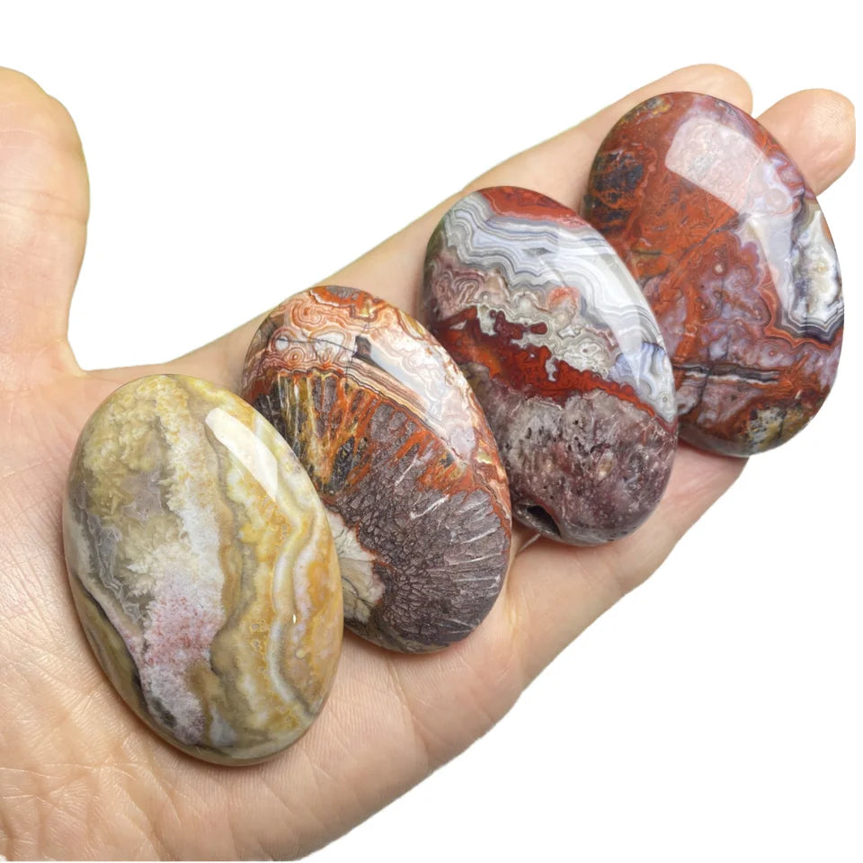 Wholesale Mexico Crazy Lace Agate Crystal Pocket Chakra Stone Oval Worry Stone for Home Decorative Healing