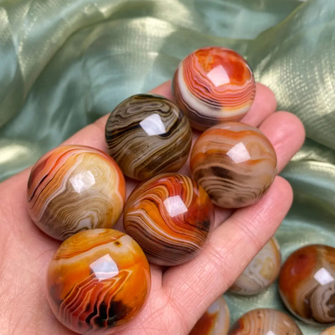 Wholesale High Quality Natural Sardonyx Agate Crystal Ball Feng Shui Home Decoration Crystal Gifts