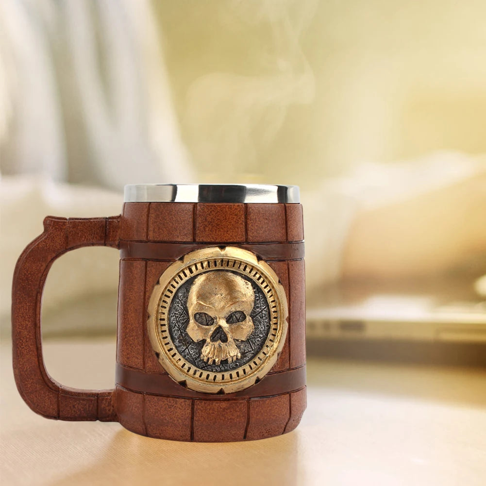 600ml 3D Skull Mug Viking Drinking Cup Resin Skull Mug Beer Tea Cups Bar Drinking Mug Tea Metal Insulated Game Lovers Gift