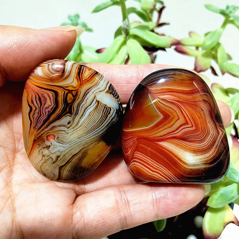 Natural silk silk agate Sardonyx agate palm stones playthings small stones and crystals healing crystals
