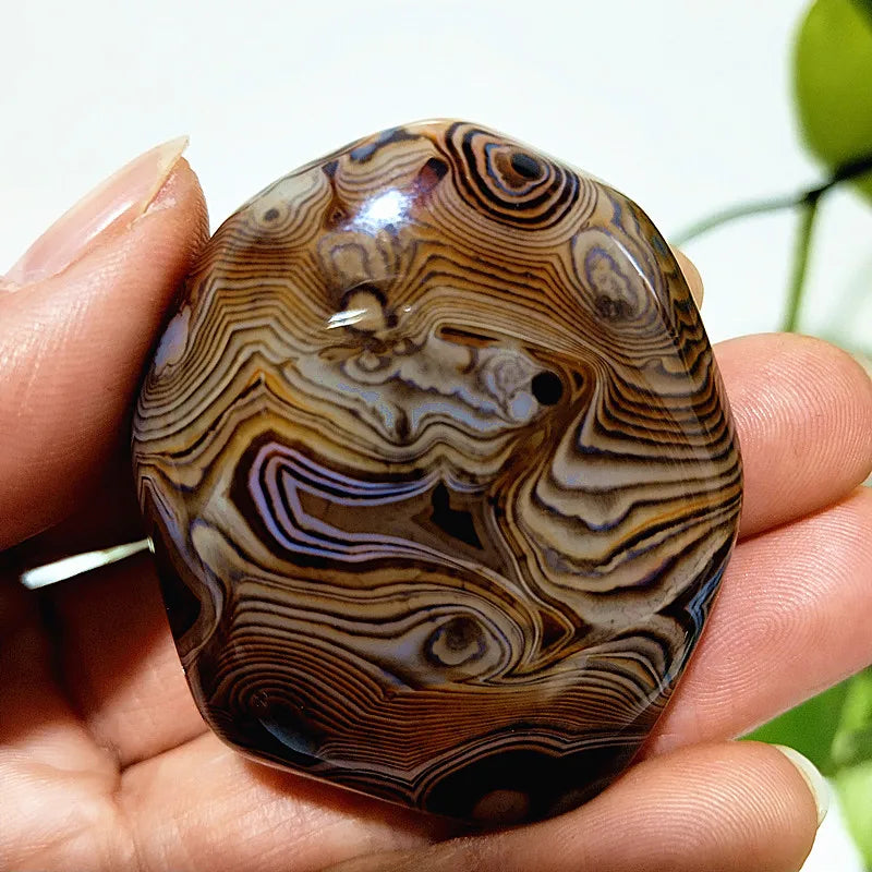 Natural Lace Stone Sardonyx Agate Palm Hand Play Witchcraft Meditation Spiritual Decor Home Decoration Healing Crystals