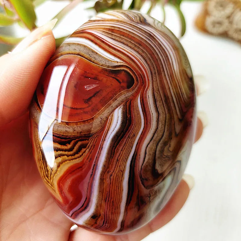 Natural silk silk agate Sardonyx agate palm stones playthings small stones and crystals healing crystals