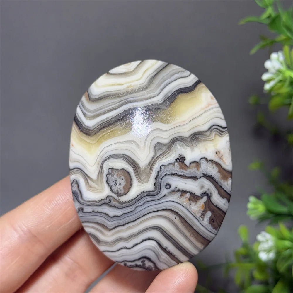 Natural Quartz Striped Calcite Palm Play Rune Pattern Reiki Meditation Healing Witchcraft Energy Massage Home Decoration Gift